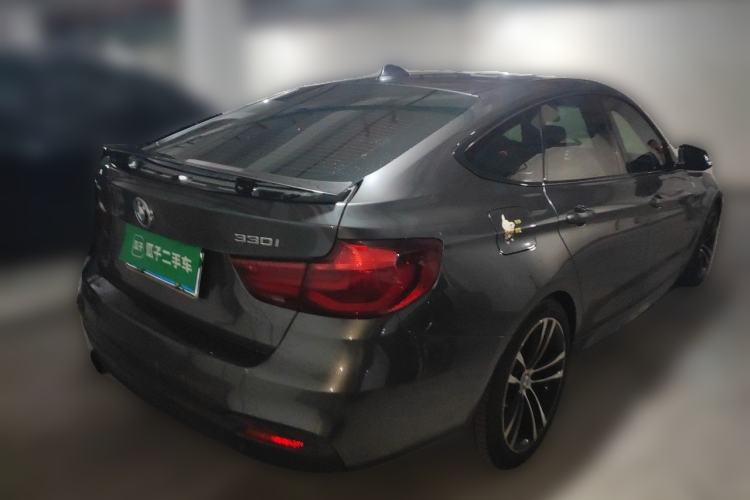 Used BMW 3 Series GT 2019 330i xDrive M Sport Night Edition Rear Right 45 Deg