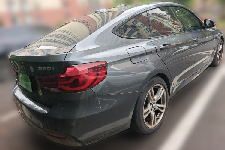 Used BMW 3 Series GT 2019 320i M Sport Package Rear Right 45 Deg
