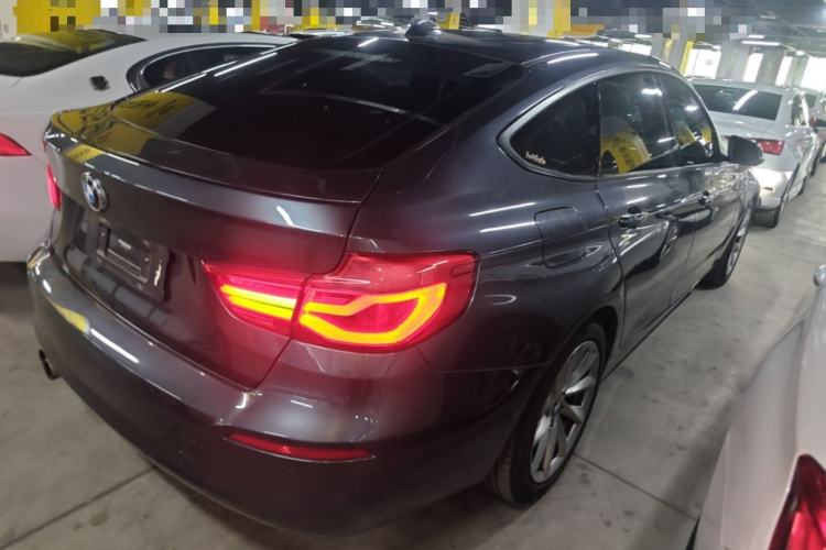 Used BMW 3 Series GT 2019 320i Sport Edition Rear Right 45 Deg