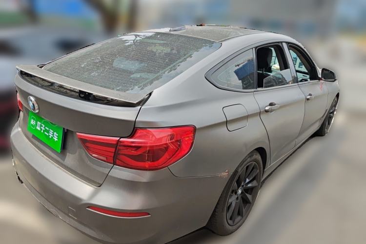 Used BMW 3 Series GT 2019 320i Sport Edition Rear Right 45 Deg