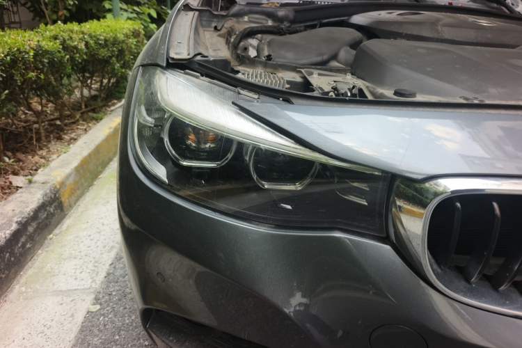 Used BMW 3 Series GT 2019 320i M Sport Package Right Front Headlight