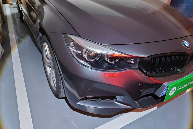 Used BMW 3 Series GT 2019 320i M Sport Right Front Headlight