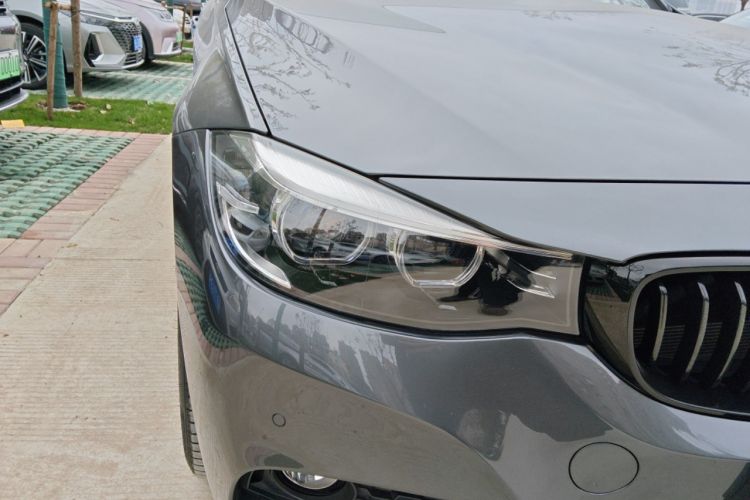 Used BMW 3 Series GT 2019 330i xDrive M Sport Night Edition Right Front Headlight