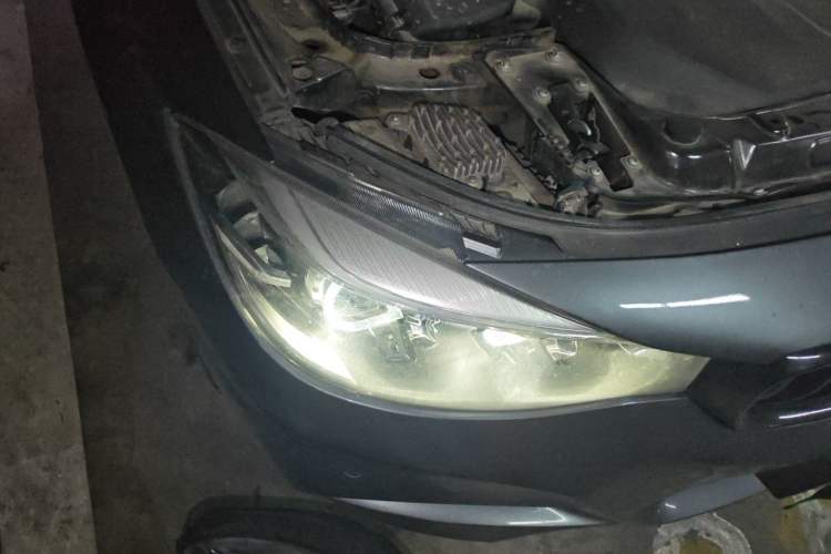 Used BMW 3 Series GT 2019 330i xDrive M Sport Night Edition Right Front Headlight