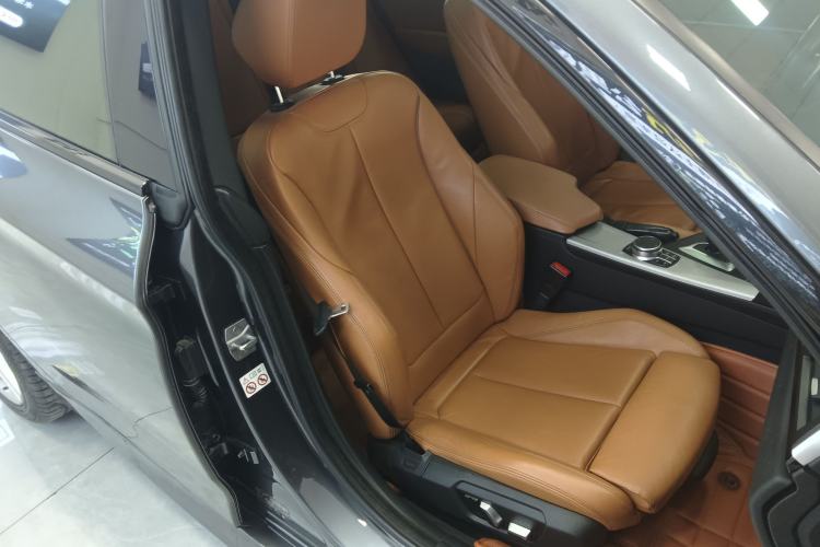 Used BMW 3 Series GT 2019 320i M Sport Right Front Seat