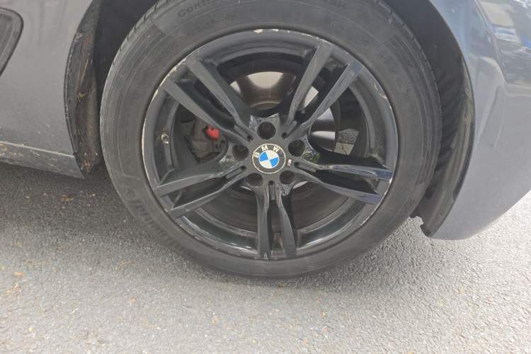 Used BMW 3 Series GT 2019 320i M Sport Right Front Wheel Hub