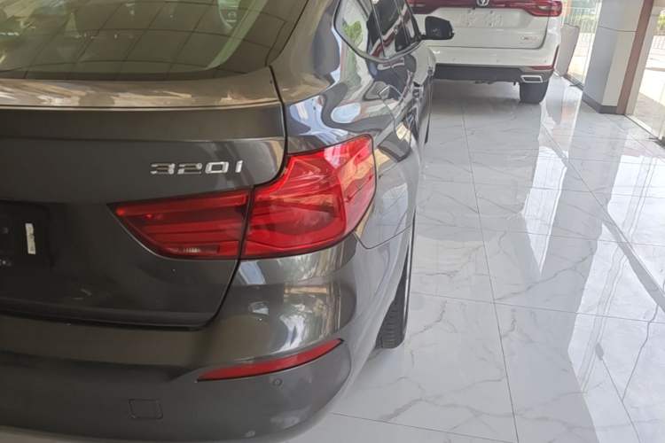 Used BMW 3 Series GT 2019 320i Sport Edition Right Rear Taillight