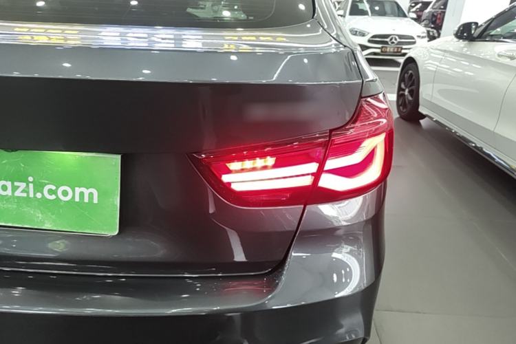 Used BMW 3 Series GT 2019 320i M Sport Night Edition Right Rear Taillight