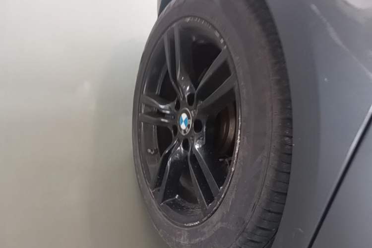 Used BMW 3 Series GT 2019 320i M Sport Night Edition Right Rear Wheel Hub