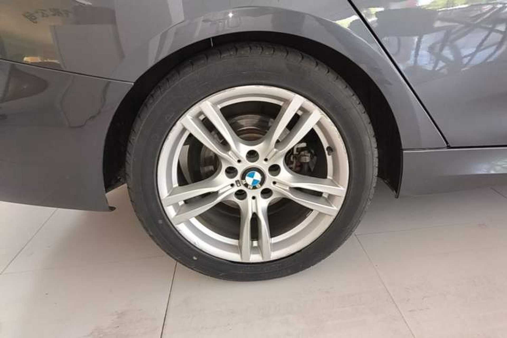 Used BMW 3 Series GT 2019 320i M Sport Right Rear Wheel Hub