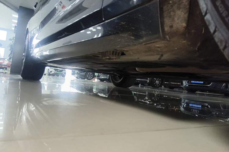 Used BMW 3 Series GT 2019 320i M Sport Right Side Sill