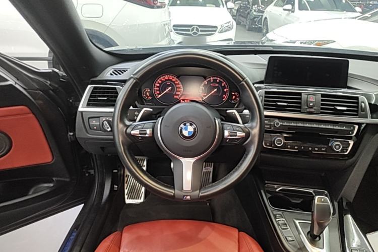 Used BMW 3 Series GT 2019 320i M Sport Night Edition Steering Wheel