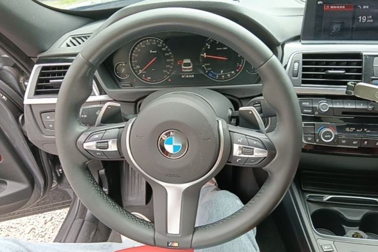 Used BMW 3 Series GT 2019 320i M Sport Steering Wheel