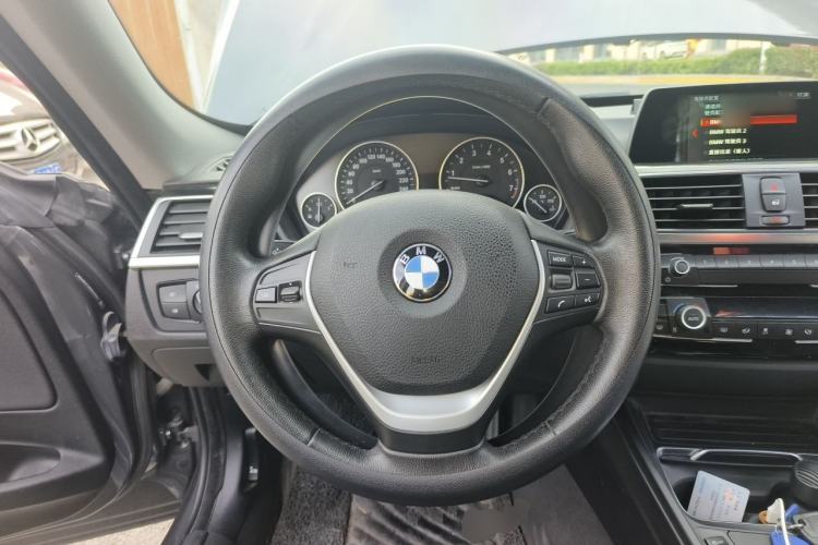 Used BMW 3 Series GT 2019 320i Sport Edition Steering Wheel
