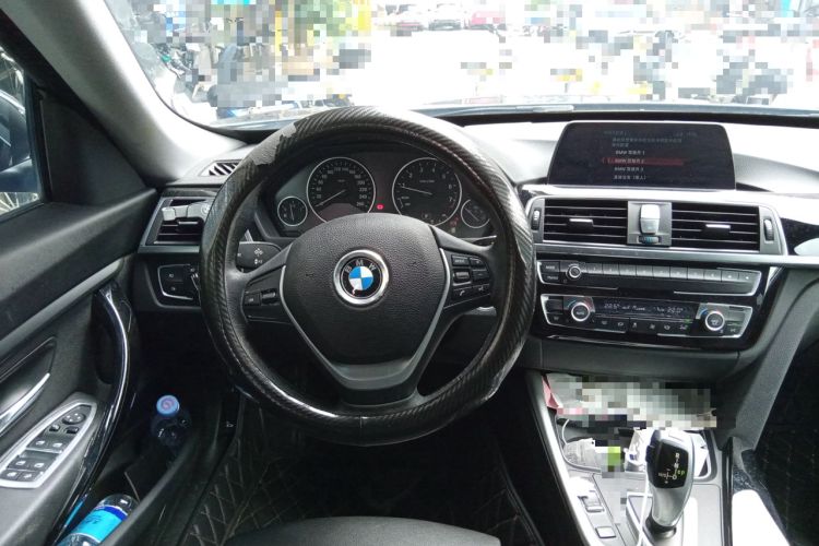 Used BMW 3 Series GT 2019 320i Sport Edition Steering Wheel