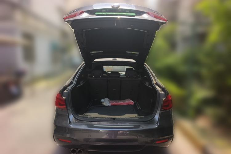 Used BMW 3 Series GT 2019 320i M Sport Package Trunk