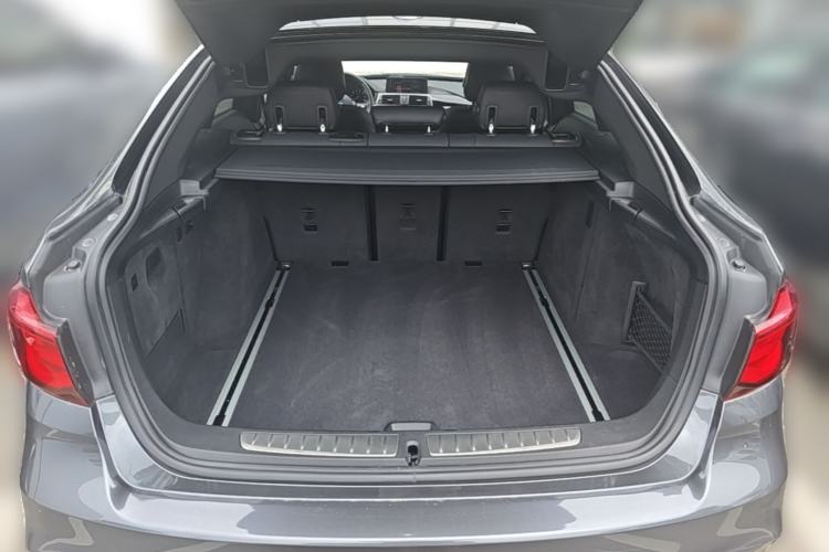 Used BMW 3 Series GT 2019 320i M Sport Package Trunk