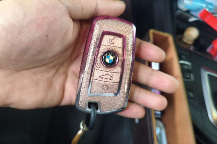 Used BMW 3 Series GT 2019 320i M Sport Package Vehicle Key