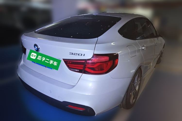 Used BMW 3 Series GT 2019 320i M Sport Package Rear Right 45 Deg
