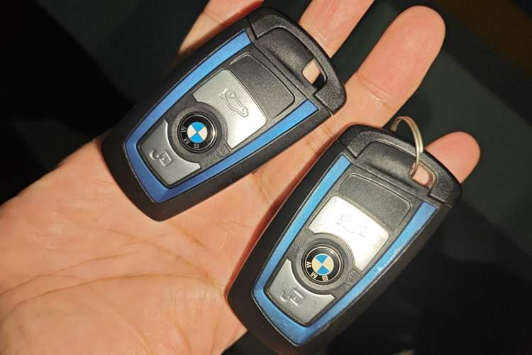 Used BMW 3 Series GT 2019 320i M Sport Package Vehicle Key
