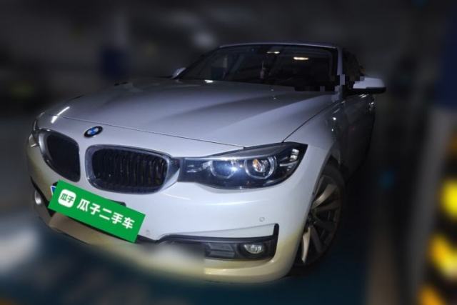 Ojetý BMW 3 Series GT 2019 320i Sport Edition