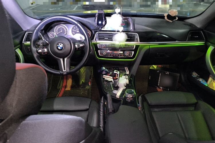 Used BMW 3 Series GT 2019 320i Sport Edition Center Console