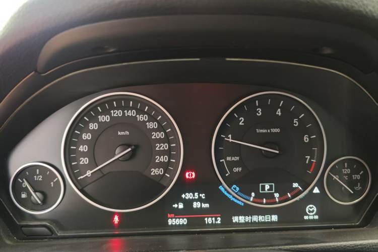 Used BMW 3 Series GT 2019 320i Sport Edition Odometer Close Up