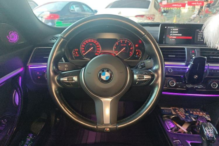 Used BMW 3 Series GT 2019 320i Sport Edition Steering Wheel