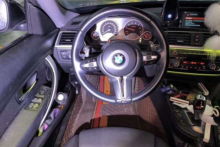 Used BMW 3 Series GT 2019 320i Sport Edition Steering Wheel