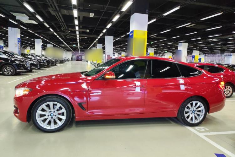 Used BMW 3 Series GT 2019 320i Sport Edition Exterior 3