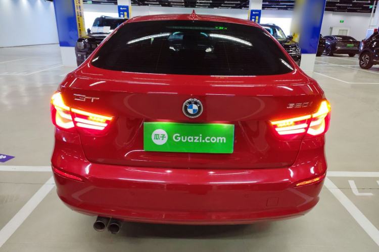 Used BMW 3 Series GT 2019 320i Sport Edition Exterior 4