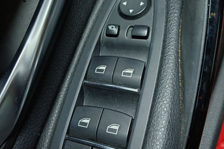 Used BMW 3 Series GT 2019 320i Sport Edition Interior 1