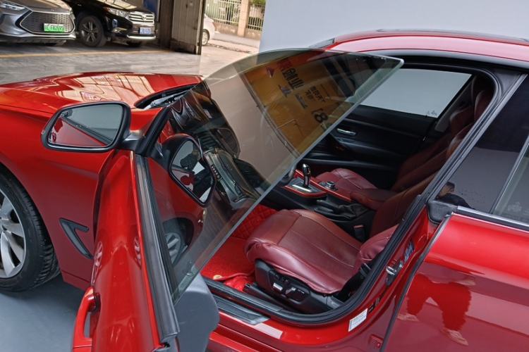 Used BMW 3 Series GT 2019 320i Sport Edition Interior 5