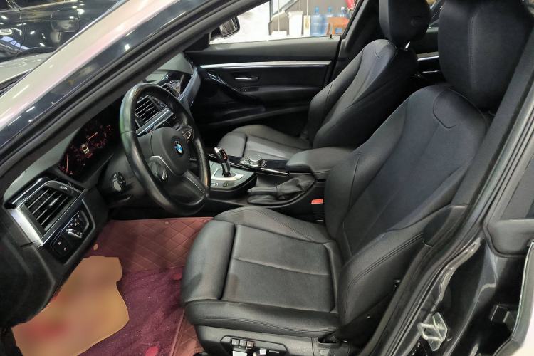 Used BMW 3 Series GT 2019 320i M Sport Package Left Front Seat