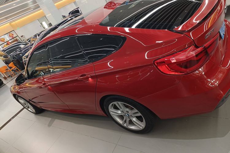 Used BMW 3 Series GT 2019 320i M Sport Left Side