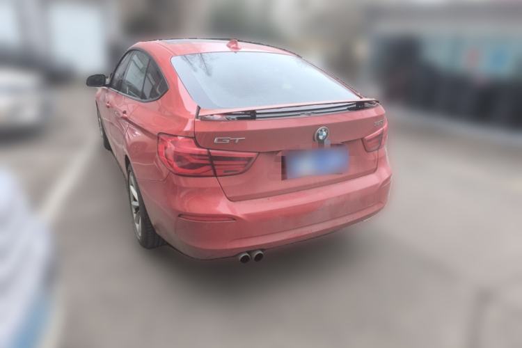 Used BMW 3 Series GT 2019 320i Sport Edition Rear Left 45 Deg