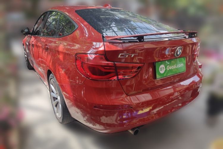 Used BMW 3 Series GT 2019 320i Sport Edition Rear Left 45 Deg