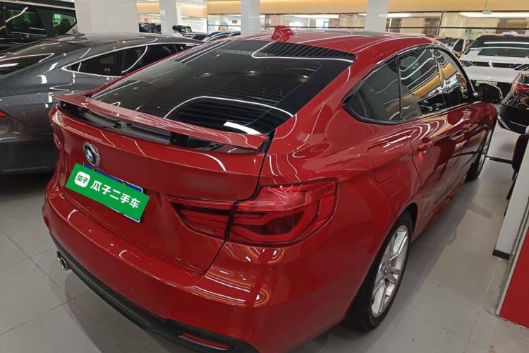 Used BMW 3 Series GT 2019 320i M Sport Rear Right 45 Deg