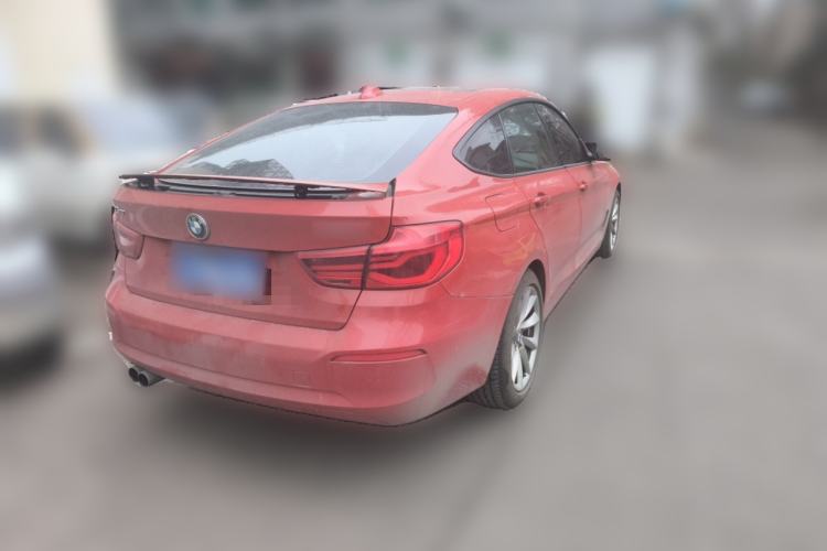 Used BMW 3 Series GT 2019 320i Sport Edition Rear Right 45 Deg