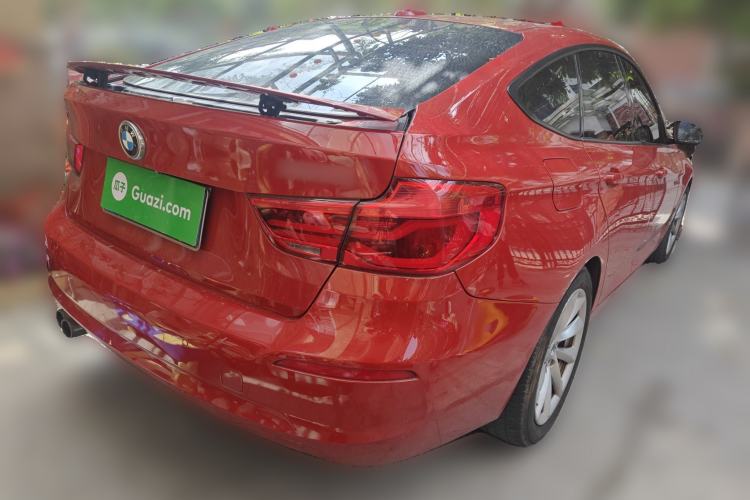 Used BMW 3 Series GT 2019 320i Sport Edition Rear Right 45 Deg