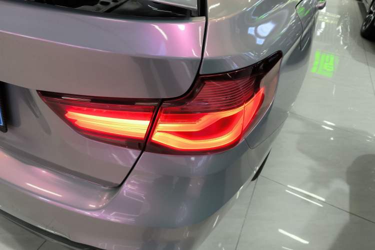 Used BMW 3 Series GT 2019 320i M Sport Package Right Rear Taillight