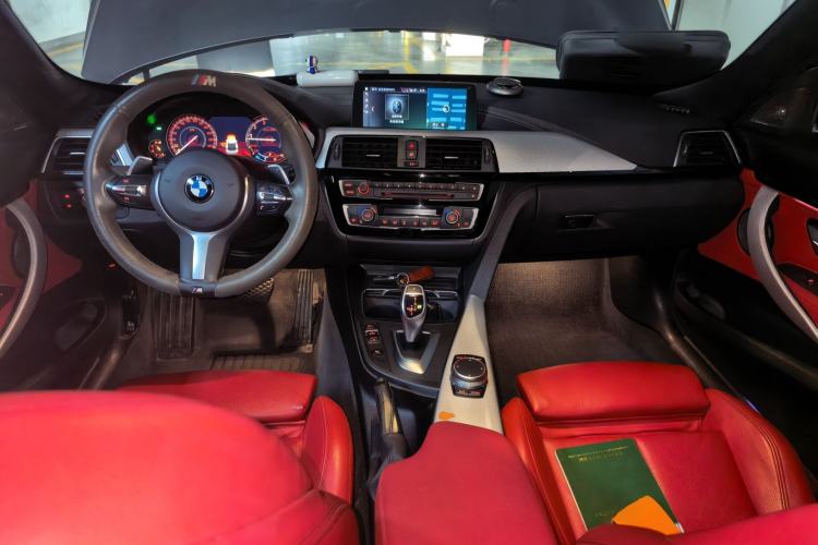 Used BMW 3 Series GT 2019 320i M Sport Center Console