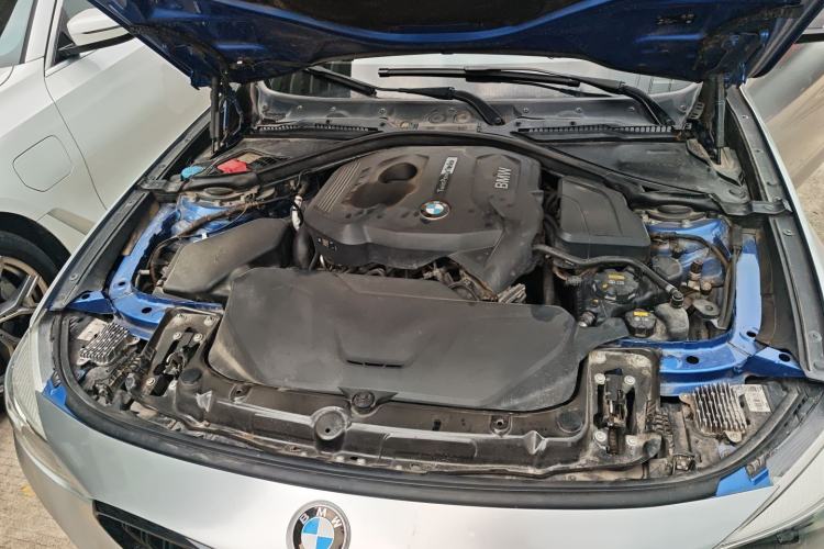 Used BMW 3 Series GT 2019 320i M Sport Package Engine Bay