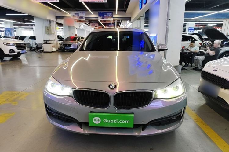Used BMW 3 Series GT 2019 320i Sport Edition Front