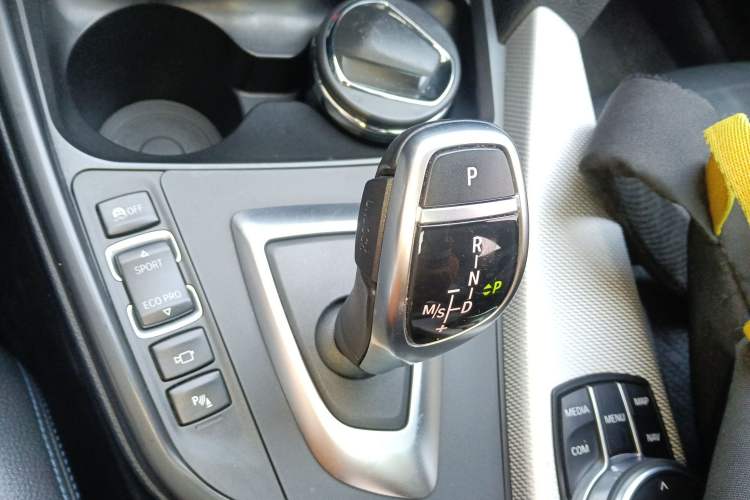 Used BMW 3 Series GT 2019 320i M Sport Gear Lever