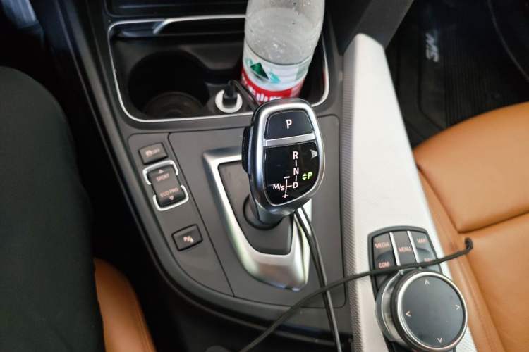 Used BMW 3 Series GT 2019 320i M Sport Gear Lever