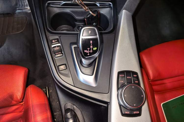 Used BMW 3 Series GT 2019 320i M Sport Gear Lever