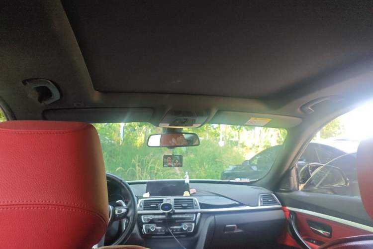 Used BMW 3 Series GT 2019 320i Sport Edition Headliner
