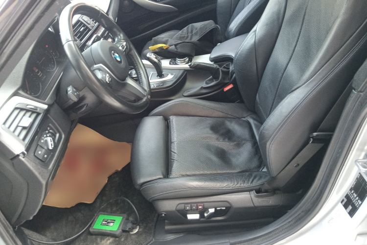 Used BMW 3 Series GT 2019 320i M Sport Left Front Seat
