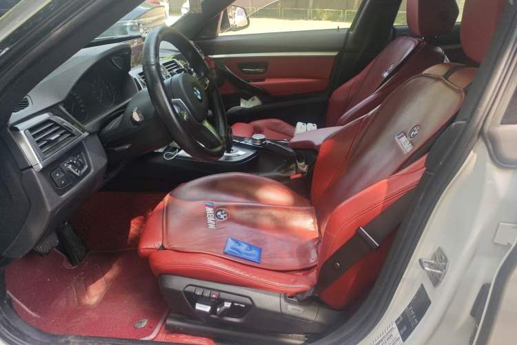 Used BMW 3 Series GT 2019 320i Sport Edition Left Front Seat